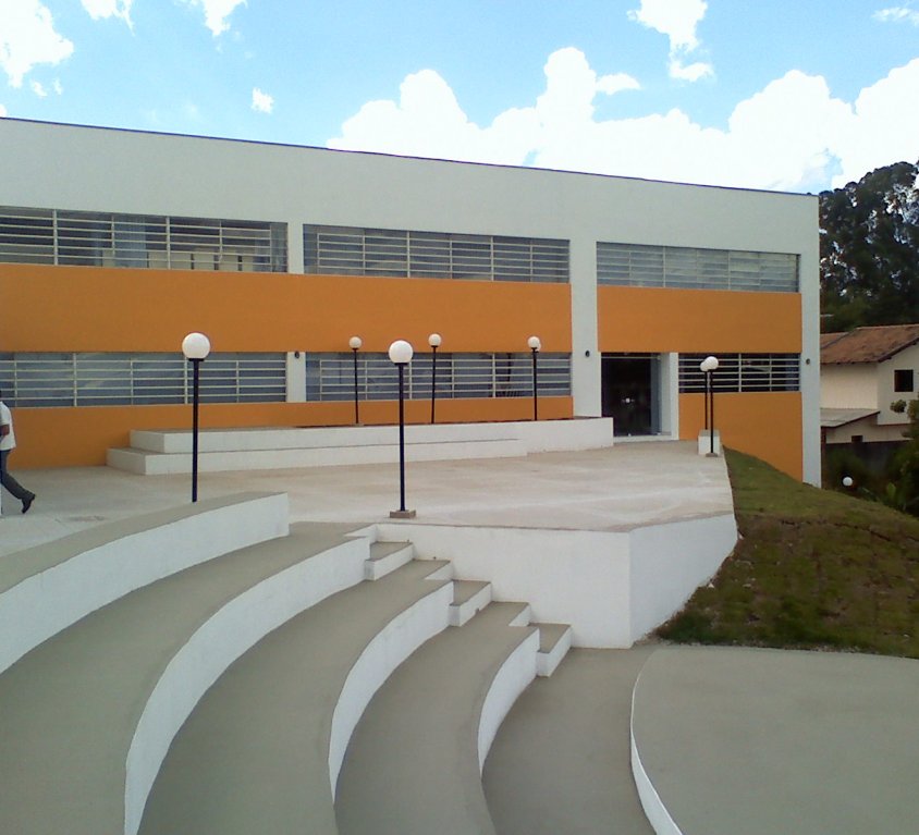 Colégio Campo Largo Santos Dumont